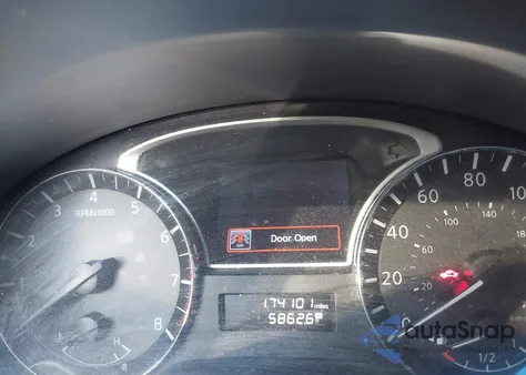 2014 Nissan Altima 2.5 S z USA, uszkodzony, nr VIN 1N4AL3AP9EC151990